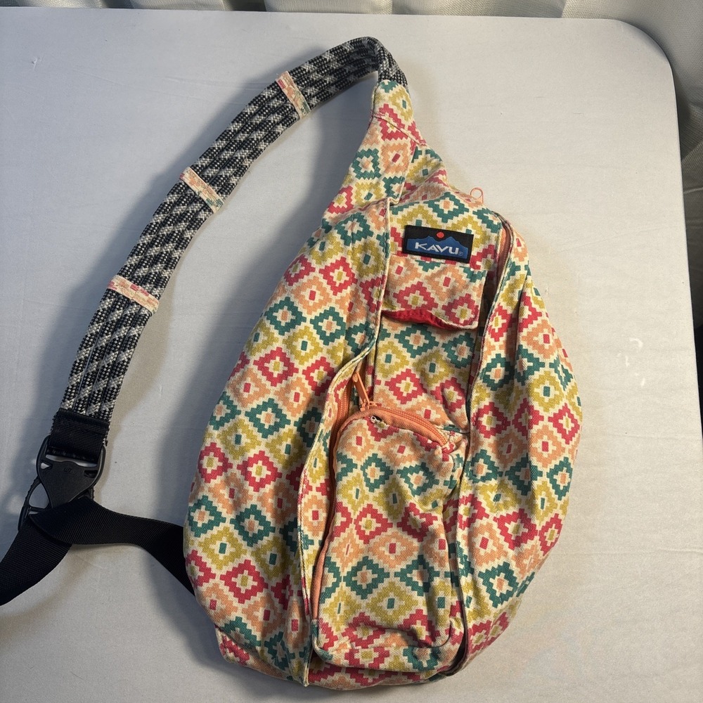 KAVU Rope Sling Bag Hiking Aztec Pattern Boho Festival‎ Crossbody Backpack